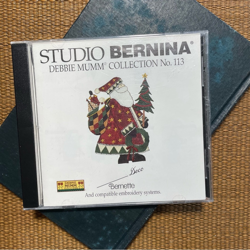 Studio Bernina Debbie Mumm Collection No. 113 Christmas Embroidery sewing crafts